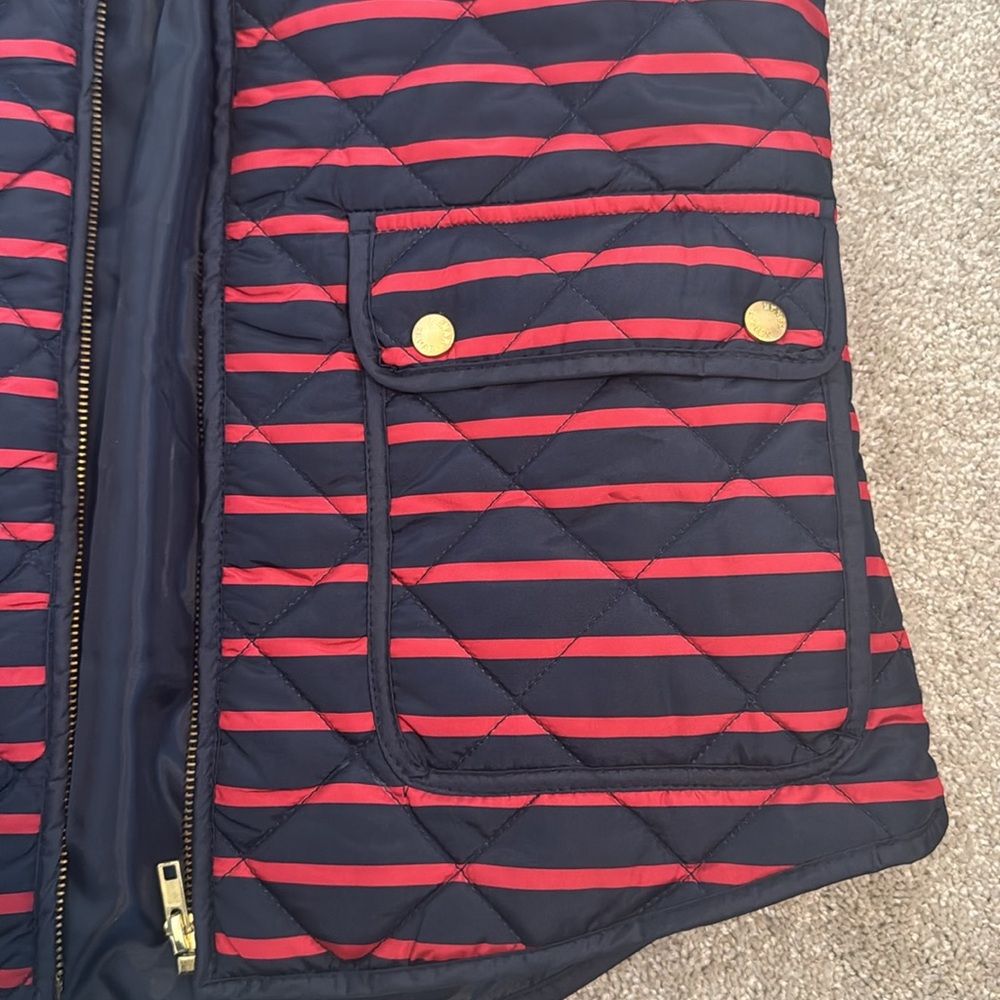 Kenar Vest - Picture 2 of 3
